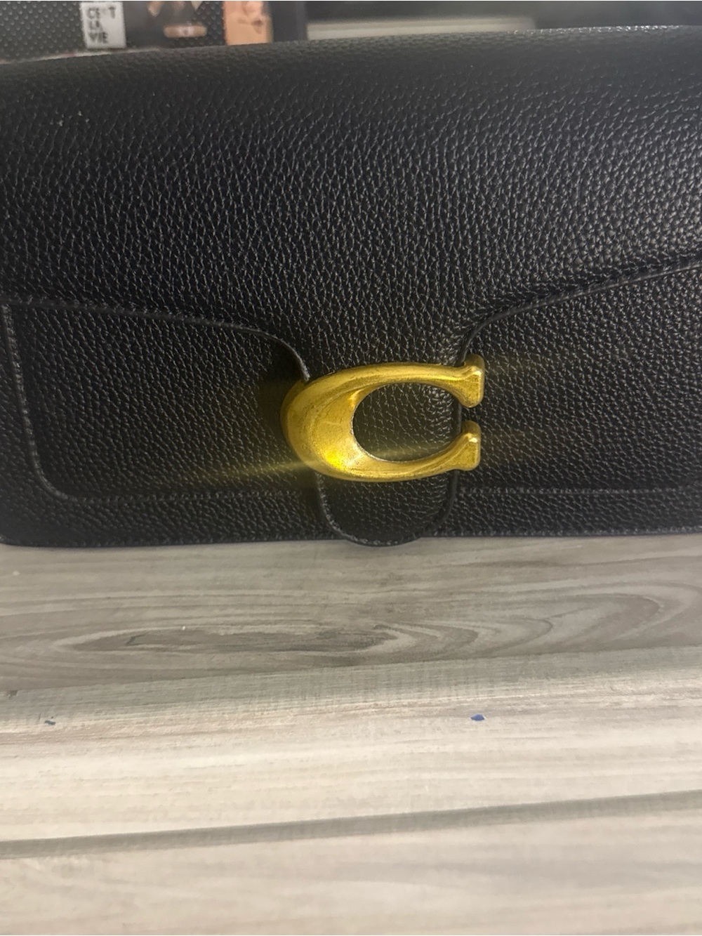 Coach Black Leather Shoulder Bag with Gold 'C' Accent - Picture 2 of 2